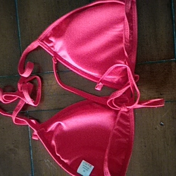 Red Bikini Set - Picture 3 of 5